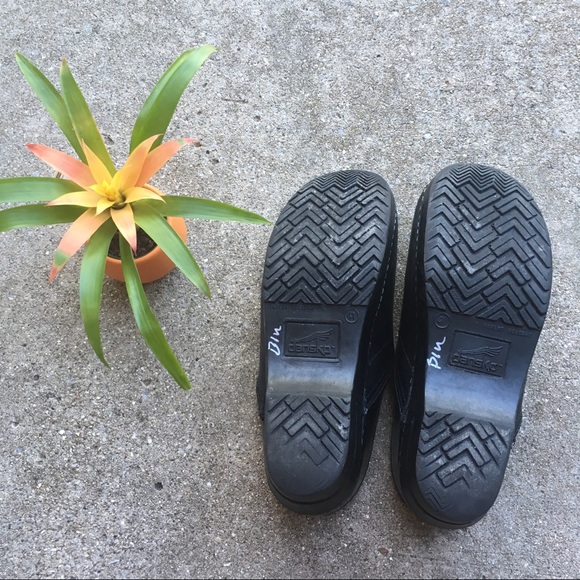 Dansko Black Clogs Size 41 - Picture 3 of 8